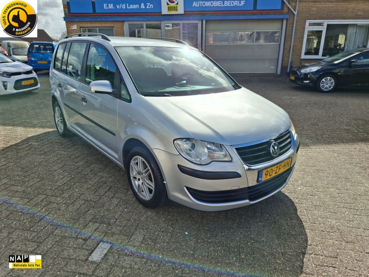 Volkswagen Touran - 1.6 Optive RADIO-CD/AIRCO/CRUISE/ELEC.RAMEN VOOR/CV/TREKHAAK