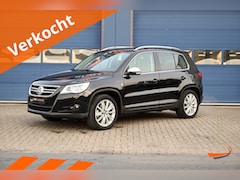 Volkswagen Tiguan - 2.0 SportenStyle 200PK 4Motion DSG Pano Leer Clima
