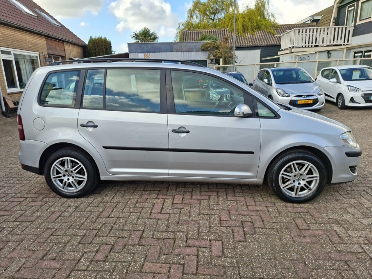 Volkswagen Touran - 1.6 Optive RADIO-CD/AIRCO/CRUISE/ELEC.RAMEN VOOR/CV/TREKHAAK