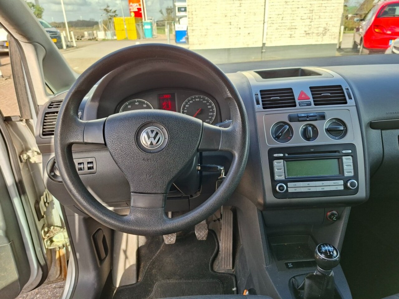Volkswagen Touran - 1.6 Optive RADIO-CD/AIRCO/CRUISE/ELEC.RAMEN VOOR/CV/TREKHAAK