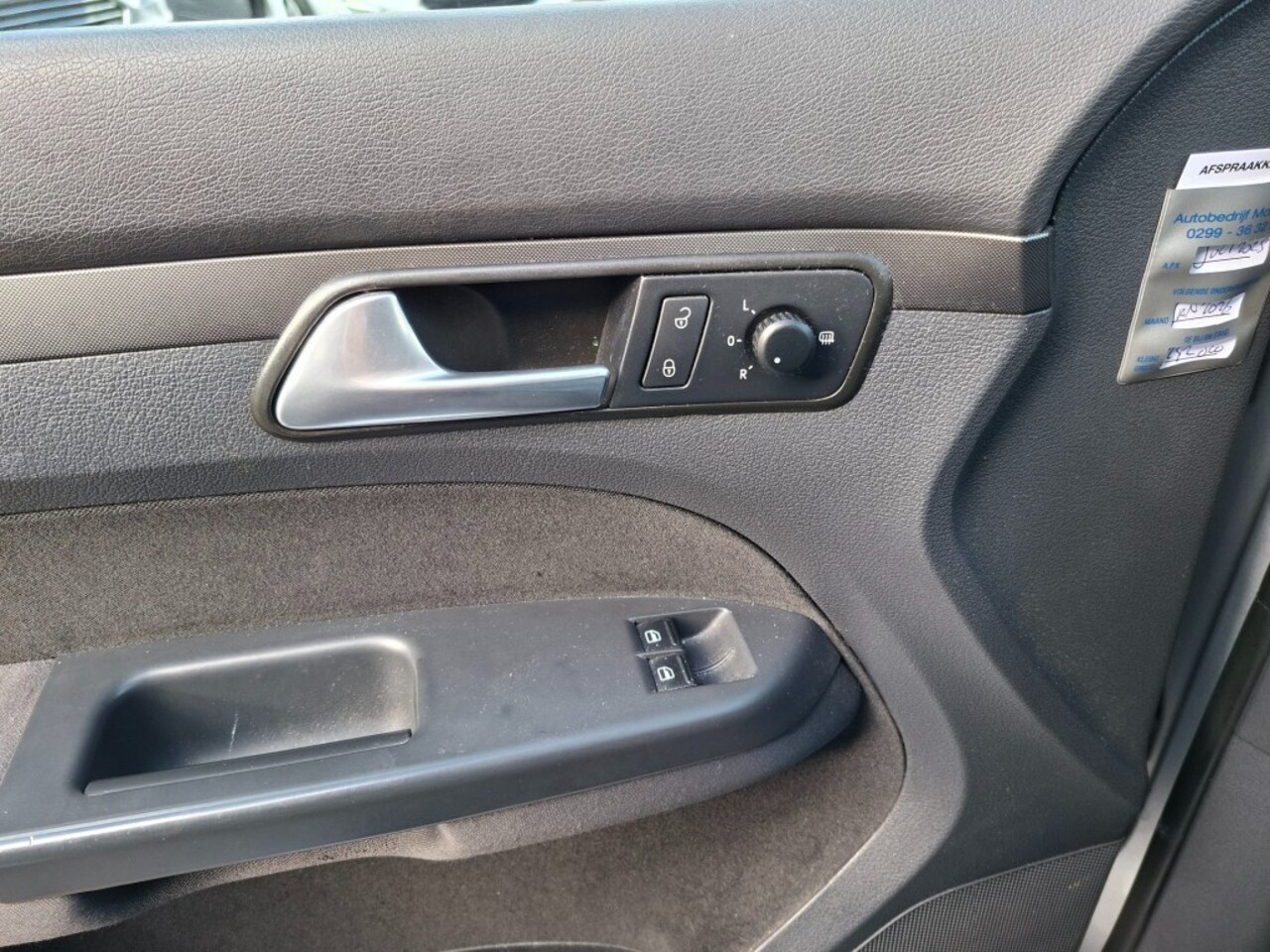 Volkswagen Touran - 1.6 Optive RADIO-CD/AIRCO/CRUISE/ELEC.RAMEN VOOR/CV/TREKHAAK