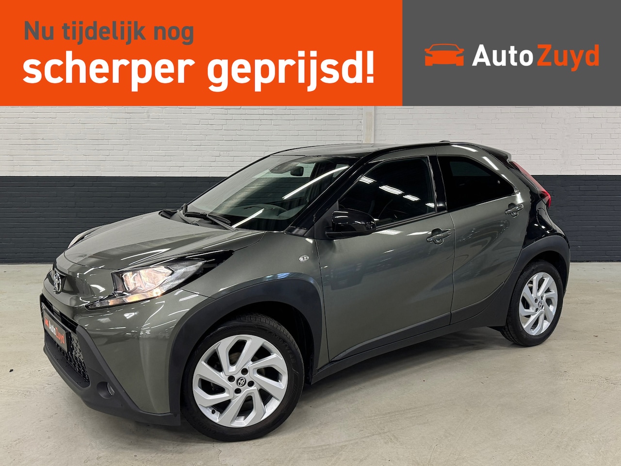 Toyota Aygo X - 1.0 VVT-i MT Play / Camera / Carplay / Stoelverwarming - AutoWereld.nl