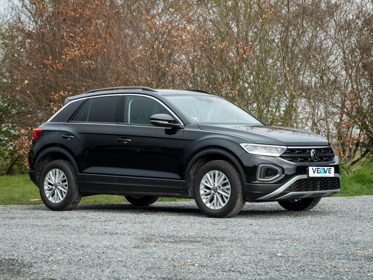 Volkswagen T-Roc - 1.0 TSI Life Business // carplay // camera // winterpakket - AutoWereld.nl