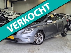 Volvo V40 - 2.0 D4 R-Design 1ste Eig. Dealer Ond. 190 PK NL Auto Nap
