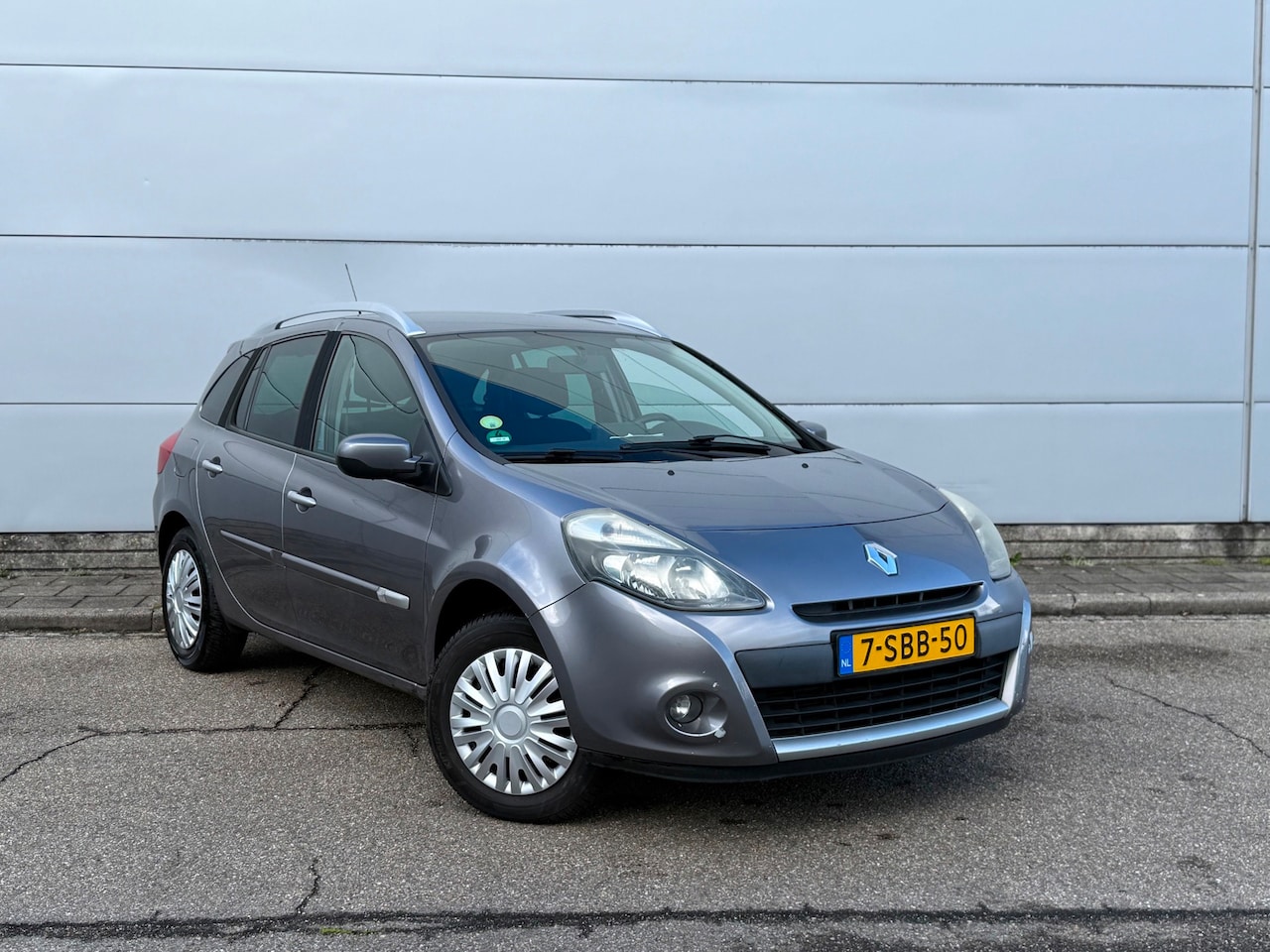 Renault Clio Estate - 1.5 dCi Collection (bj 2011) NAVI|AIRCO|NIEUWE APK! - AutoWereld.nl