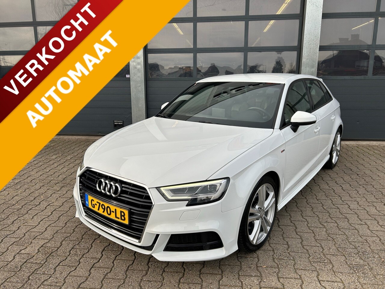 Audi A3 Sportback - 35 TFSI 150pk S tronic Advance Sport S-line - AutoWereld.nl