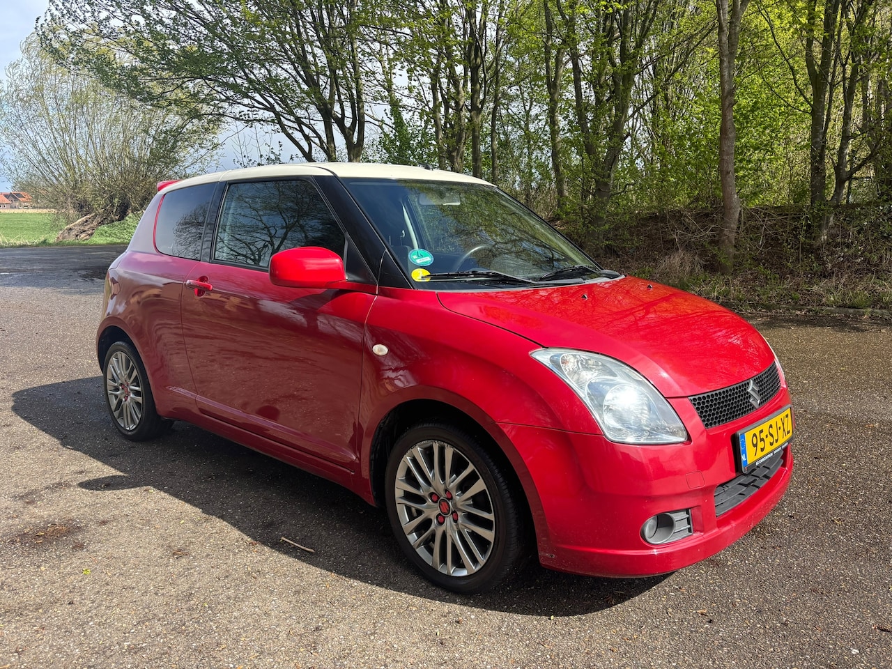 Suzuki Swift - 1.5 Sport , Exclusive | Airco | APK 09-2026 - AutoWereld.nl