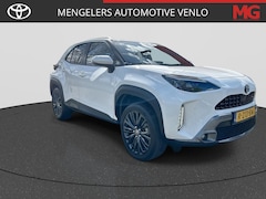Toyota Yaris Cross - 1.5 Hybrid Adventure Rijklaar | Navigatie | Climate Control | Camera | Head-up Display