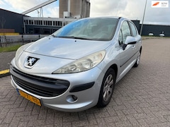 Peugeot 207 - 1.4-16V Color-line