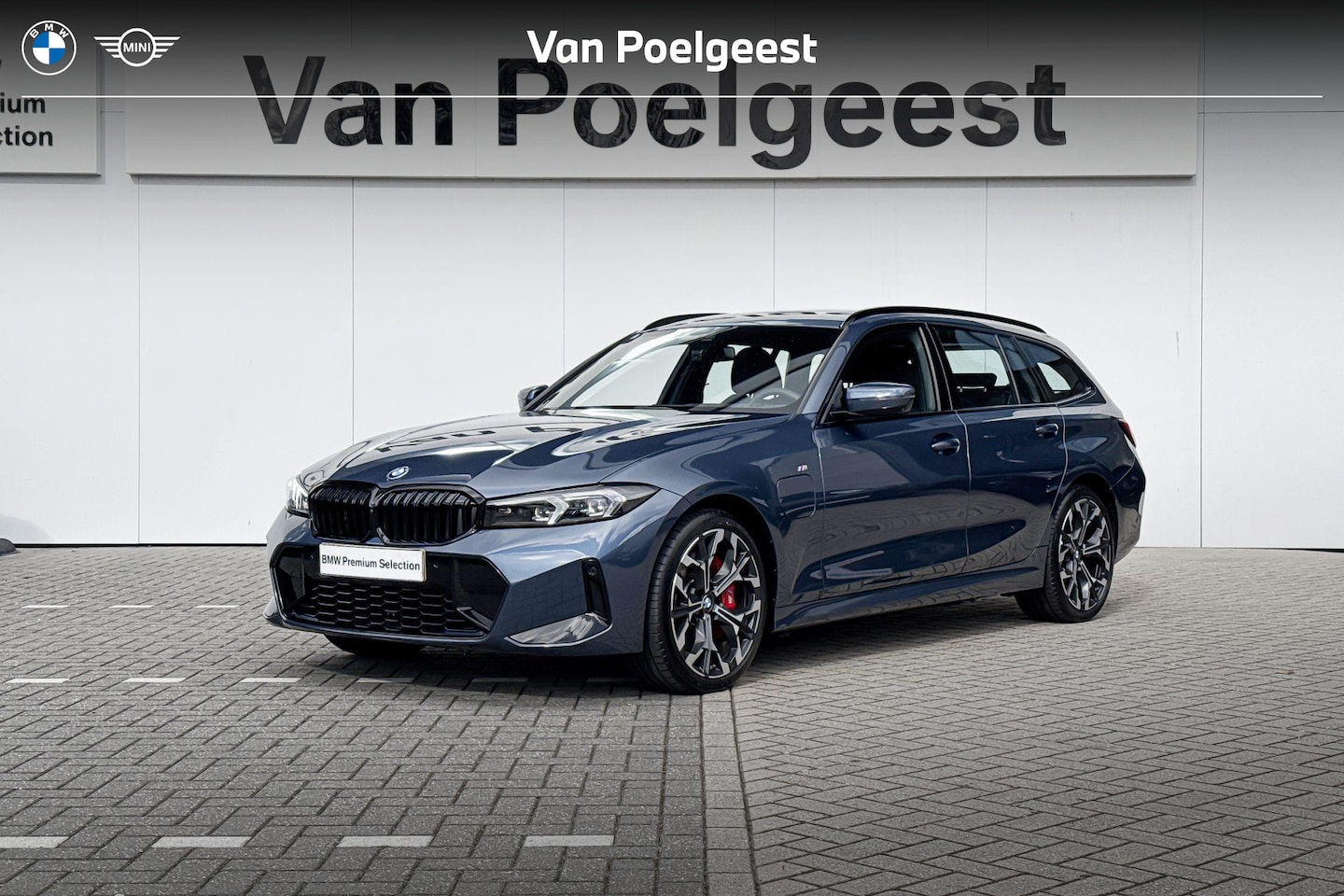 BMW 3-serie Touring - 330e | Innovation Pack | M Sport | - AutoWereld.nl