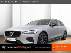 Volvo V60 - T6 AWD Plus Dark | Trekhaak | Panoramadak | 360 Camera |