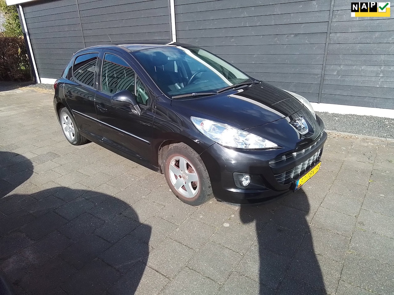 Peugeot 207 - 1.4 VTi Allure zeer lux,s - AutoWereld.nl