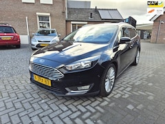 Ford Focus Wagon - 1.0 Titanium Edition Navi Clima Cruise