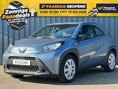Toyota Aygo X - 1.0 VVT-i MT 72pk AutomaatPlay I Carplay I Cruise Control I Airco I