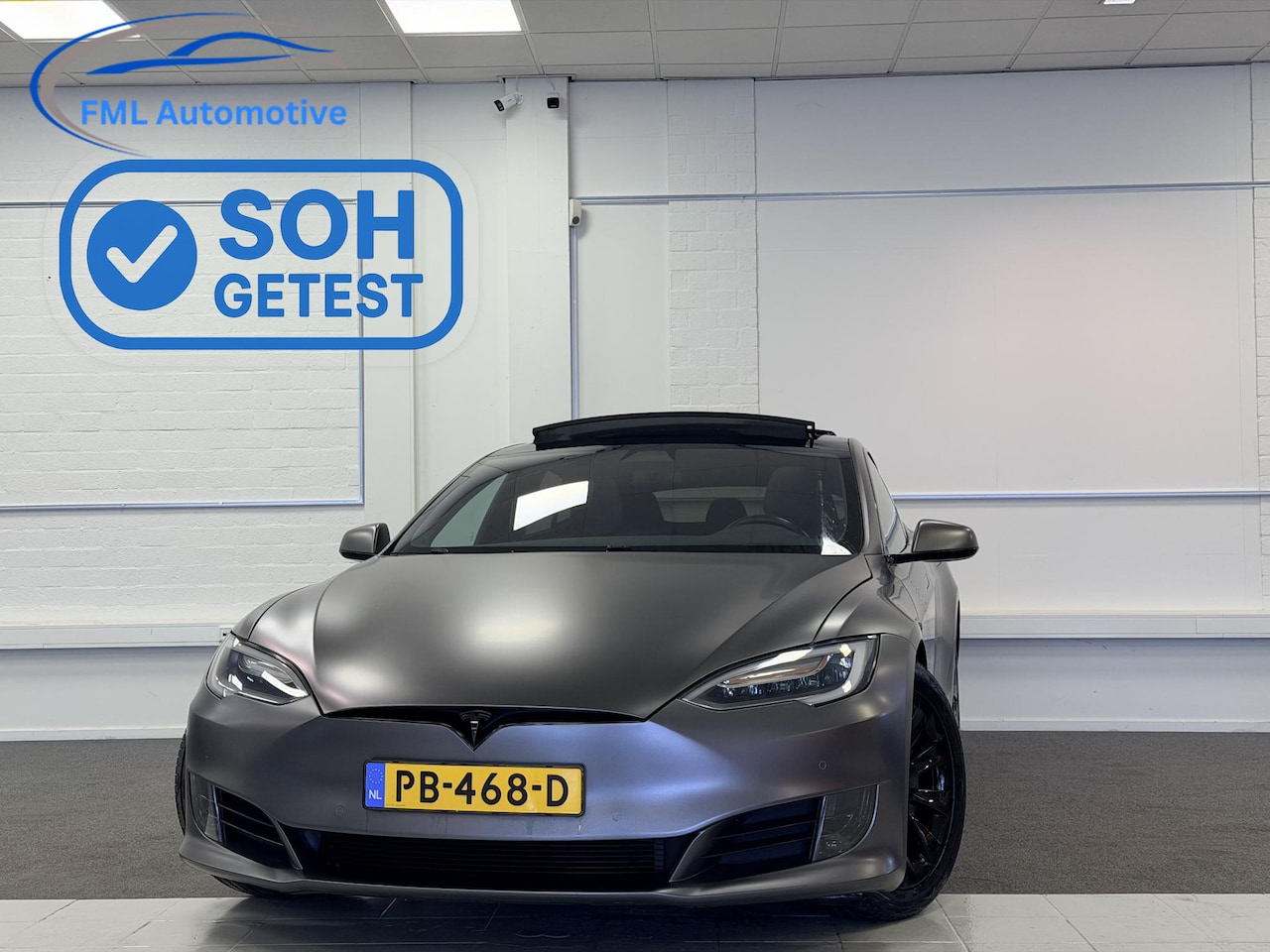Tesla Model S - 75D Base | Panorama dak | SOH 88% | Unieke Wrap | - AutoWereld.nl