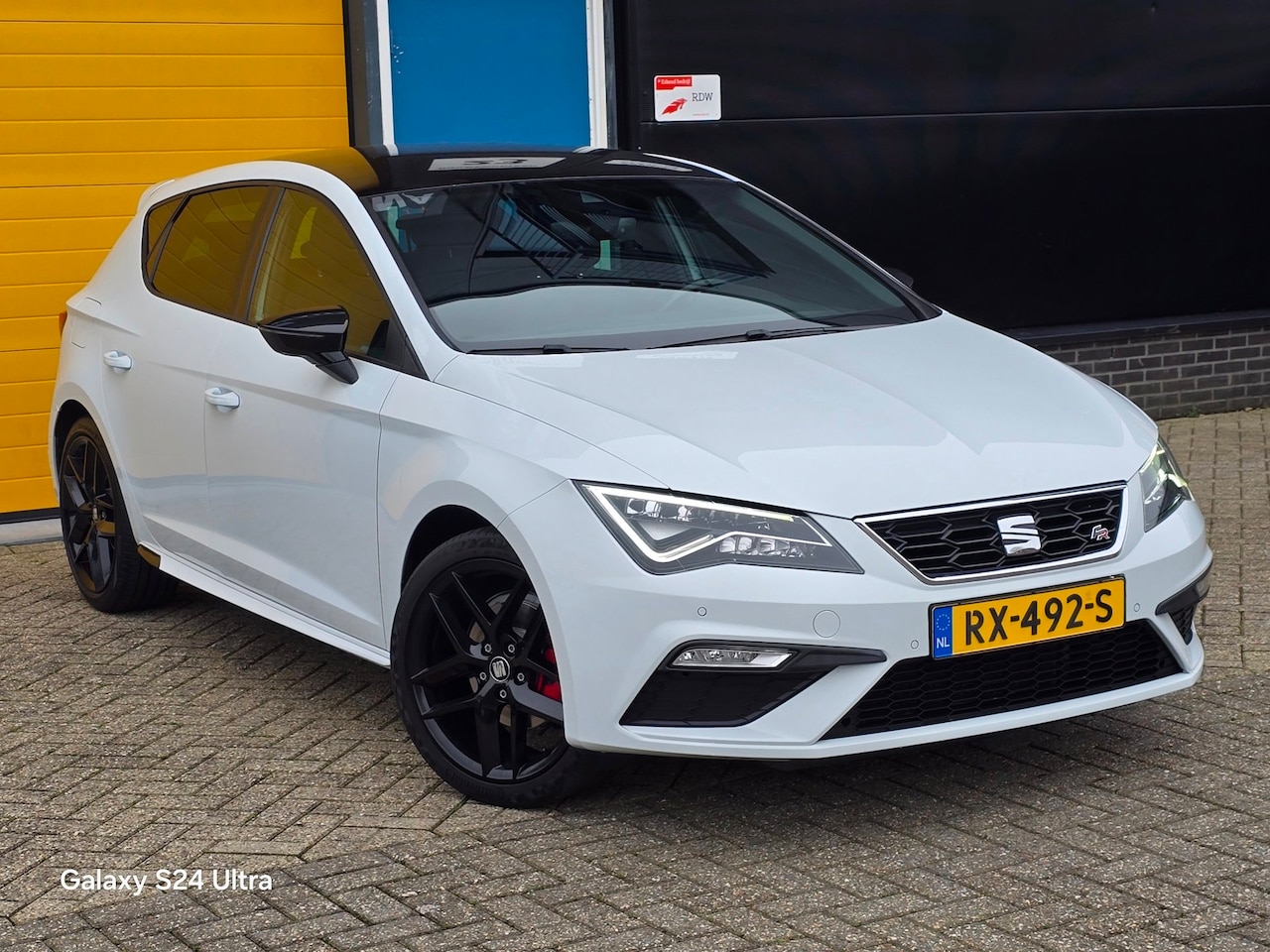 SEAT Leon - 1.4 EcoTSI FR Business Intense / AUT / 150 Pk / Ecc / Seat Sound / Cruise Control / Navi / - AutoWereld.nl