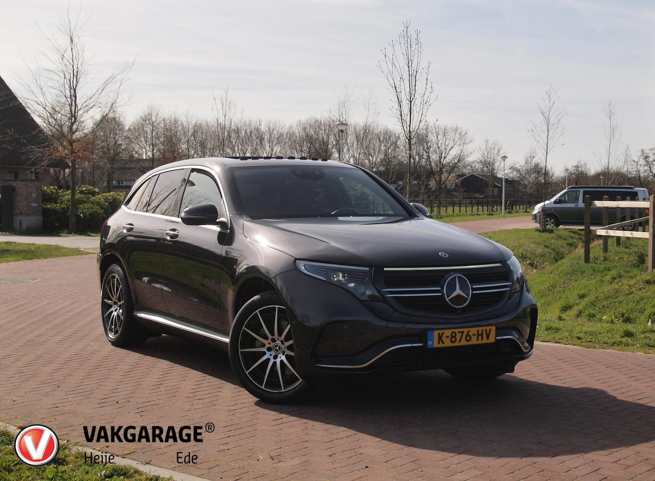 Mercedes-Benz EQC - 400 4MATIC Business Solution AMG 80 kWh | SOH 94% | Panoramadak | Buremester | Head-Up Dis - AutoWereld.nl