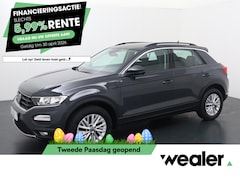Volkswagen T-Roc - 1.5 TSI Style | 150 PK | Automaat | Trekhaak | Adaptive cruise control |