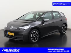 Volkswagen ID.3 - First 58 kWh | Winter pakket | Adaptief Cruise | 18" East Derry | Zondag Open