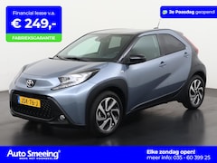 Toyota Aygo X - 1.0 VVT-i MT Play | Camera | Stoelverwarming | Adaptief Cruise | Zondag Open