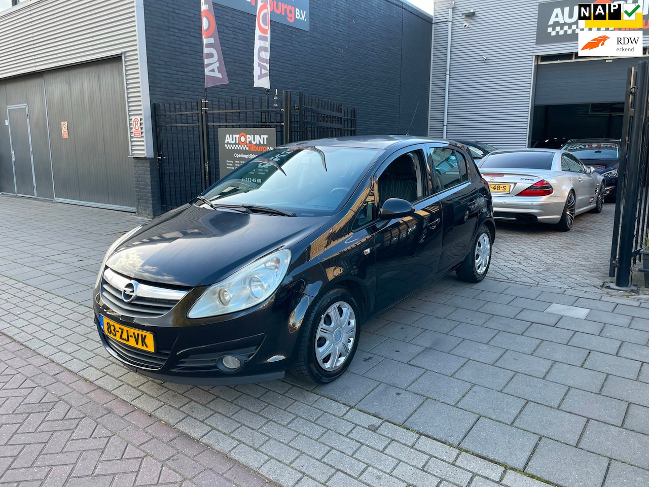 Opel Corsa - 1.4-16V Enjoy 2e Eigenaar! Airco NAP APK 1 Jaar - AutoWereld.nl