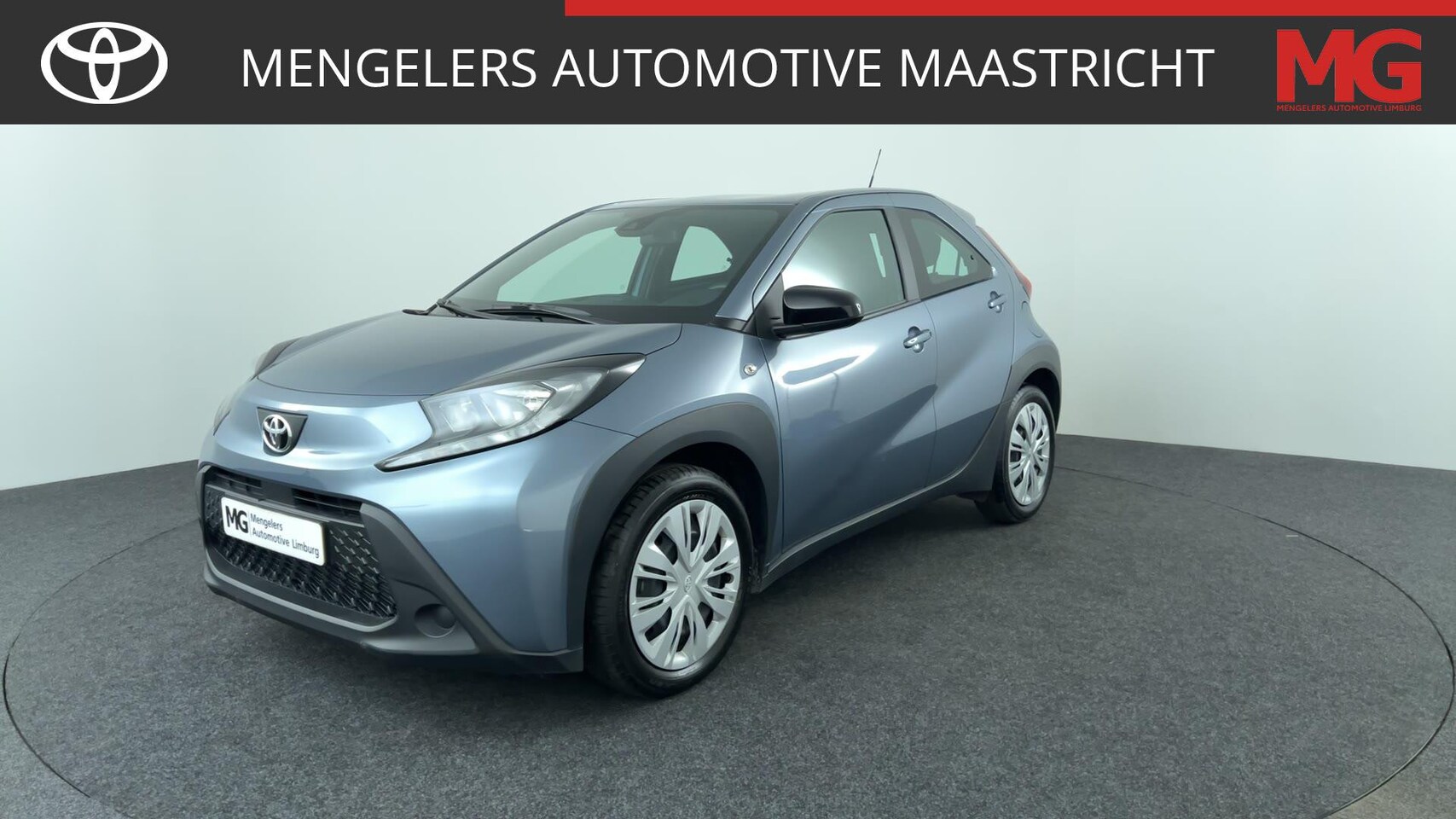 Toyota Aygo X - 1.0 VVT-i MT Play | Rijklaar | P.cam | Apple-/Android Carplay - AutoWereld.nl