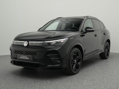 Volkswagen Tiguan - R-Line 1.5 eHybrid 272 PK | LED Plus | Panoramadak | DCC | Trekhaak | Keyless | 360 Camera