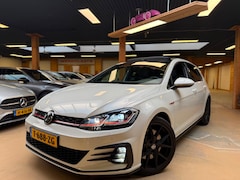 Volkswagen Golf - 2.0 TSI GTI Performance Keyless Trekhaak Pano Lane Assist