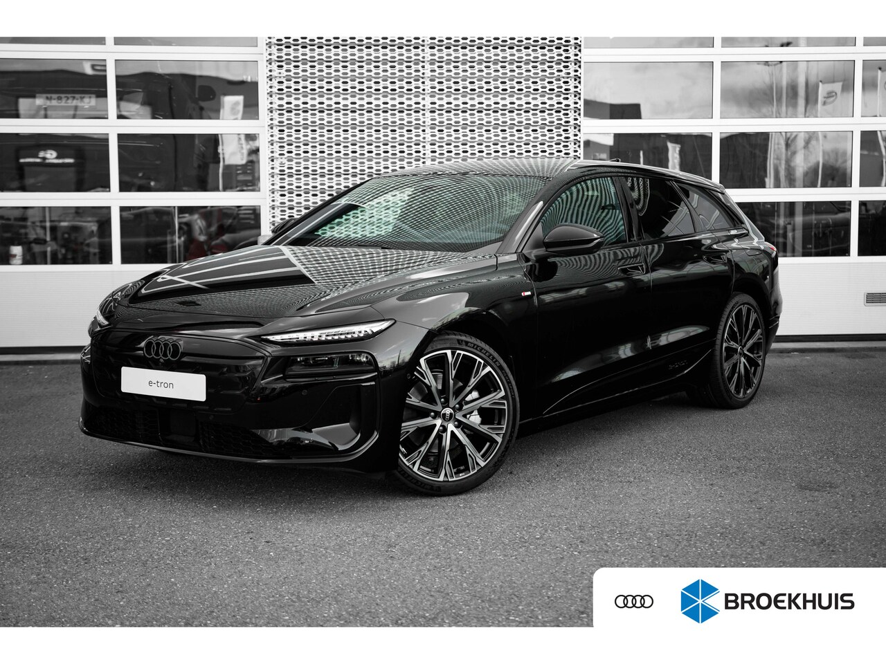 Audi A6 Avant e-tron - S edition | Audi smartphone interface | Comfortsleutel | Elektrisch instelbare voorstoelen - AutoWereld.nl