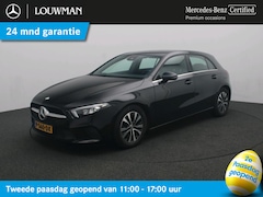 Mercedes-Benz A-klasse - 180 Ledkoplampen | Achteruitrijcamera | Navigatiesysteem met harde schijf | Apple CarPlay.