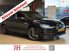 Volkswagen Golf - 1.5 TSI Highline Business R-Line*Virtual cockpit*Automaat*Cruise*NAP