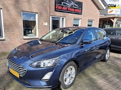 Ford Focus - 1.0 EcoBoost Hybrid Trend Edition Business. LED, navi, cruise, carplay, camera, pdc, etc.