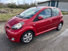 Toyota Aygo - 1.0-12V 2012 115.000 km airco echt als nieuw