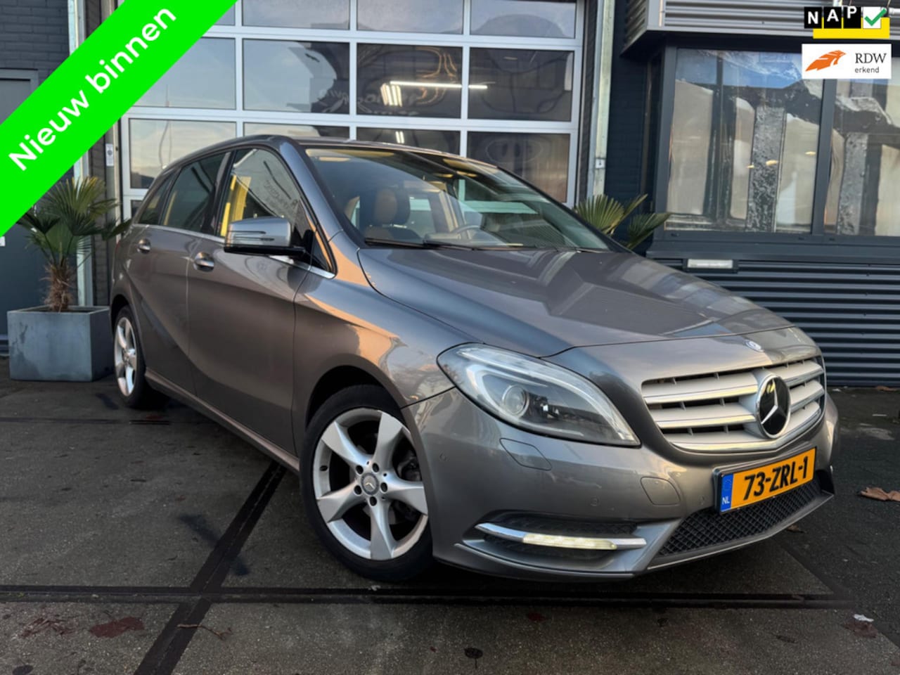 Mercedes-Benz B-klasse - B200 Ambition Automaat NAP PDC! Inruil mogelijk! - AutoWereld.nl