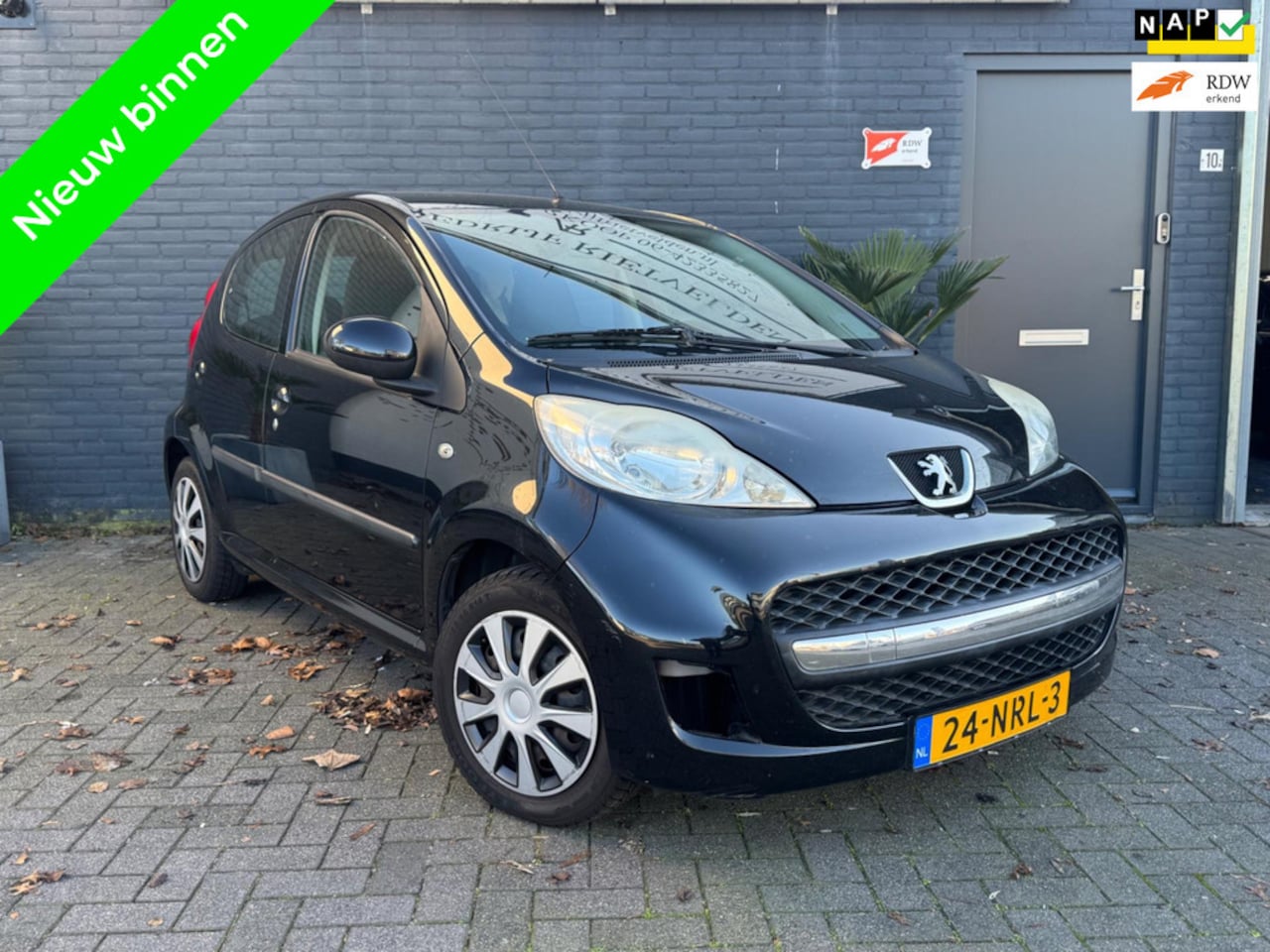 Peugeot 107 - 1.0-12V XS Airco 5drs NAP! Inruil mogelijk! - AutoWereld.nl