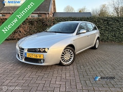 Alfa Romeo 159 Sportwagon - 1.9 JTS Distinctive