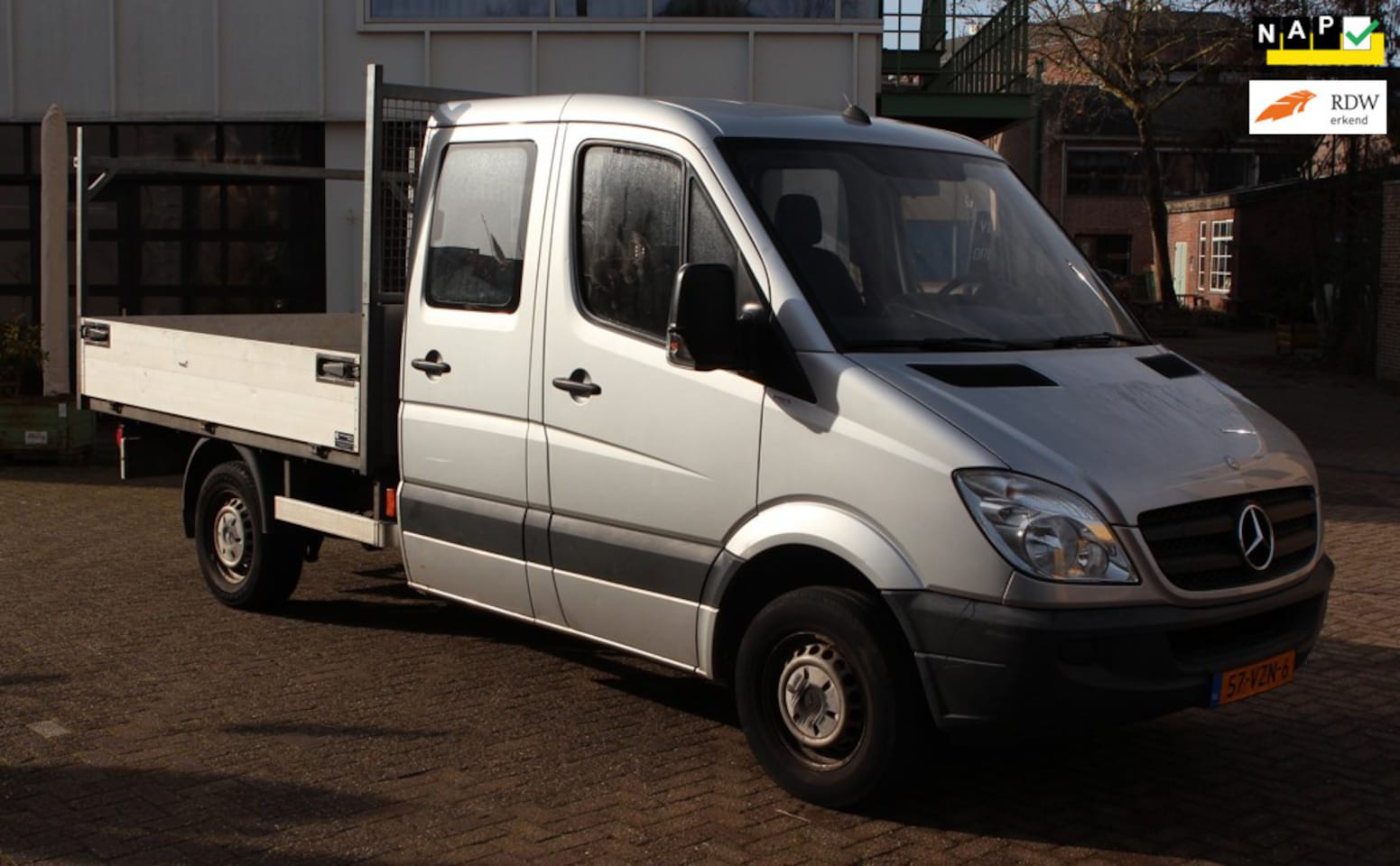 Mercedes-Benz Sprinter - 515 2.2 CDI 366 DC DOKA 6 pers. open laadbak - AutoWereld.nl