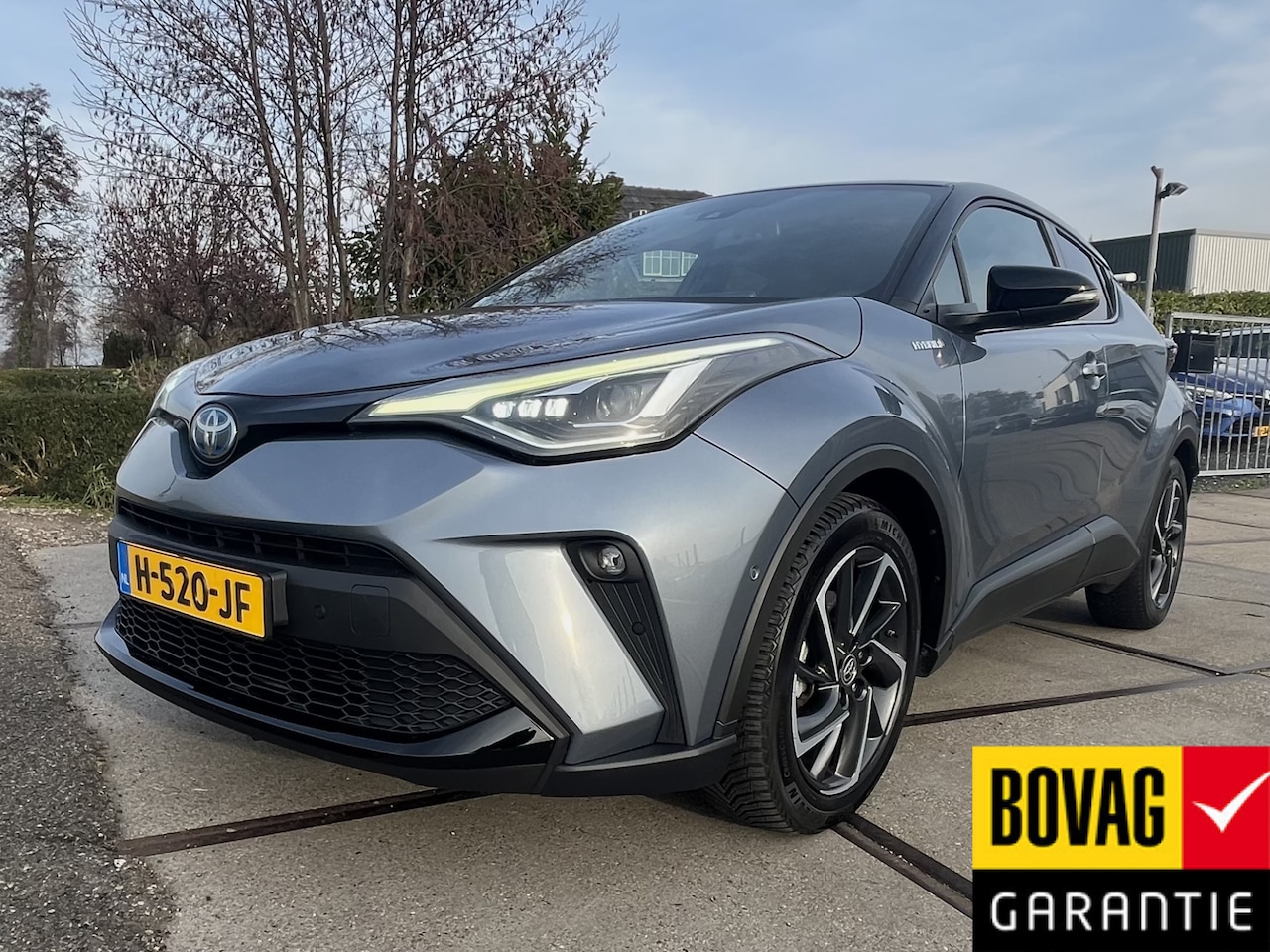 Toyota C-HR - 2.0 Hybrid Bi-Tone 2.0 Hybrid Bi-Tone - AutoWereld.nl