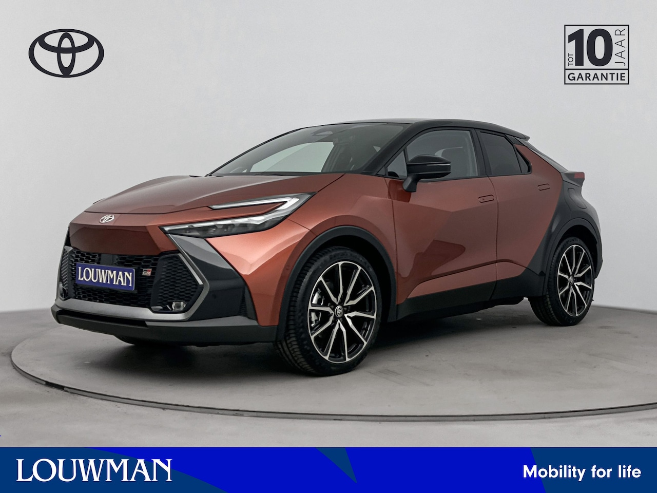 Toyota C-HR - 2.0 Plug-in Hybrid 220 GR SPORT | Apple Carplay & Android Auto | Parkeercamera | * | Auto - AutoWereld.nl