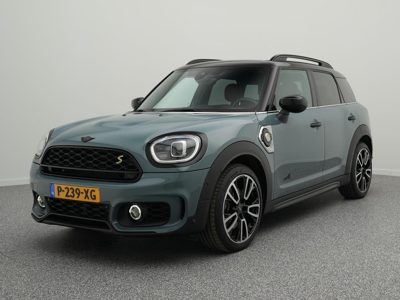 MINI Countryman - Mini 1.5 Cooper S E ALL4 220 PK John Cooper Works | LED | Leder | Harman/Kardon | Achterui - AutoWereld.nl