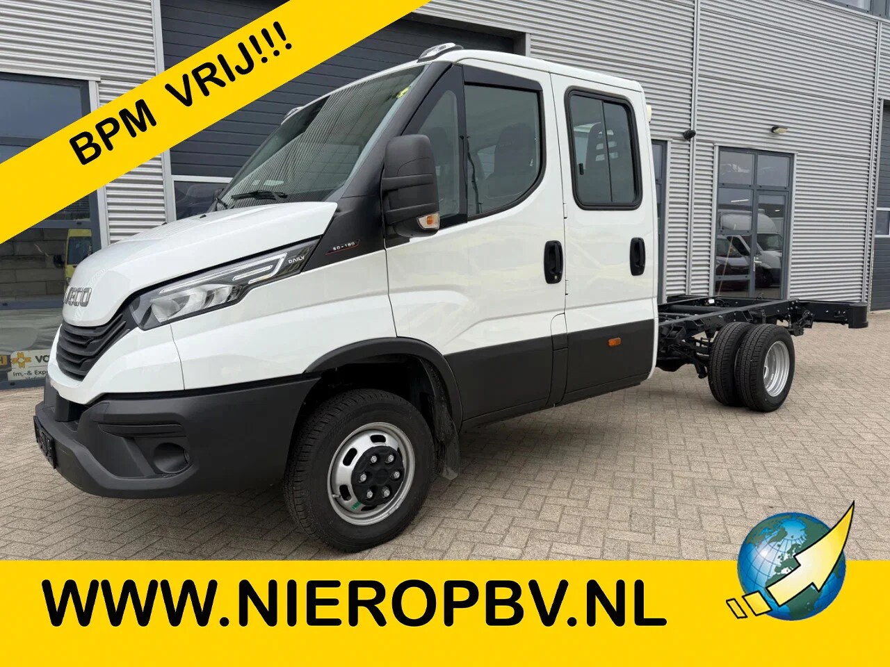 Iveco Daily - 35C18 Chassis Dubbelcabine Airco Cruisecontrol Trekhaak BPM VRIJ 5X OP VOORRAAD - AutoWereld.nl
