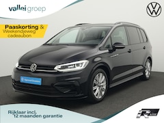 Volkswagen Touran - 7-zits 1.5 TSI Highline Business R / R-Line | Stoel- /achterbankverwarming | Adaptive Crui
