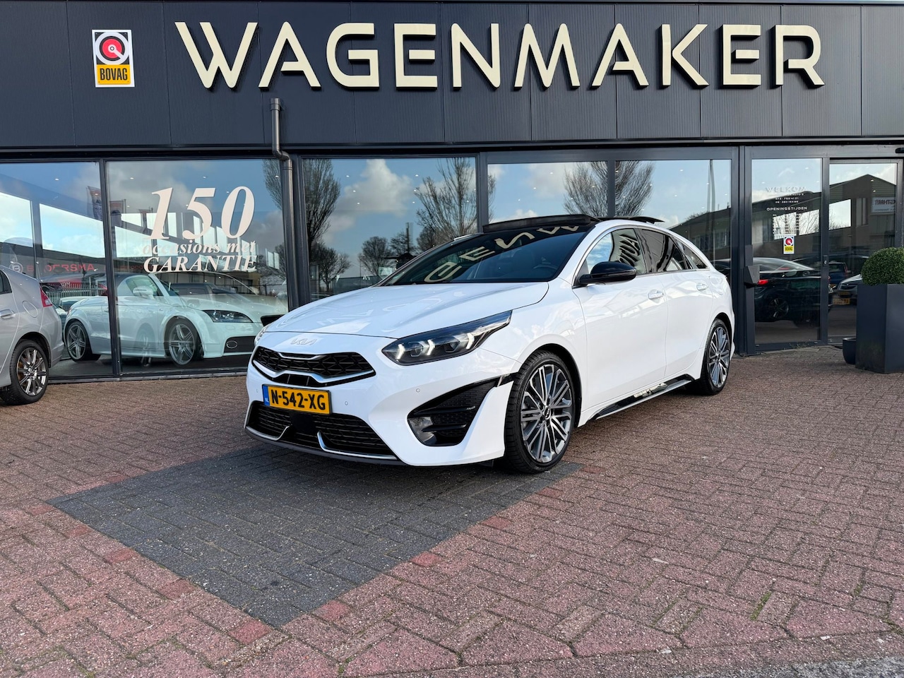 Kia Pro cee'd - 1.5 T-GDi GT-PlusLine AUT|PANO|ACC|CAM|Alcantara - AutoWereld.nl