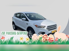 Ford Kuga - 1.5 EcoBoost Titanium 182pk | Trekhaak | Winterpack | Panoramadak