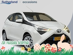 Toyota Aygo - 1.0 VVT-i x-play | Carplay | Achteruitrijcamera | Airco | Automaat