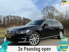 Volkswagen Passat Variant - 1.4 TSI GTE Connected Series Automaat slechts 167.402 km Navi Clima 17" Velgen PDC Cruise