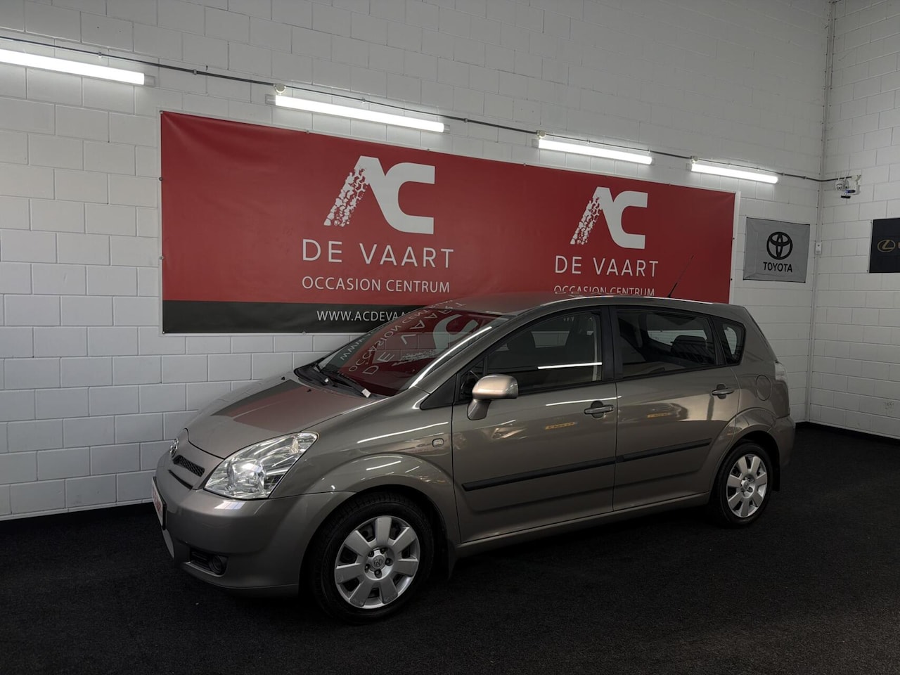 Toyota Verso - 1.8 VVT-i Sol - 1EIGENAAR/CLIMA/PDC/TREKHK/NAP - AutoWereld.nl