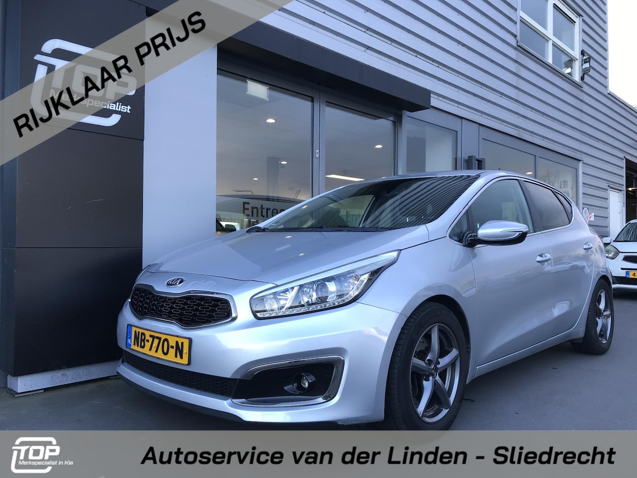 Kia Cee'd - 1.6 DynamicLine - AutoWereld.nl