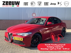 Alfa Romeo Giulia - 2.0 Turbo 280 PK Super | Veloce | Navi | Xenon | 18"