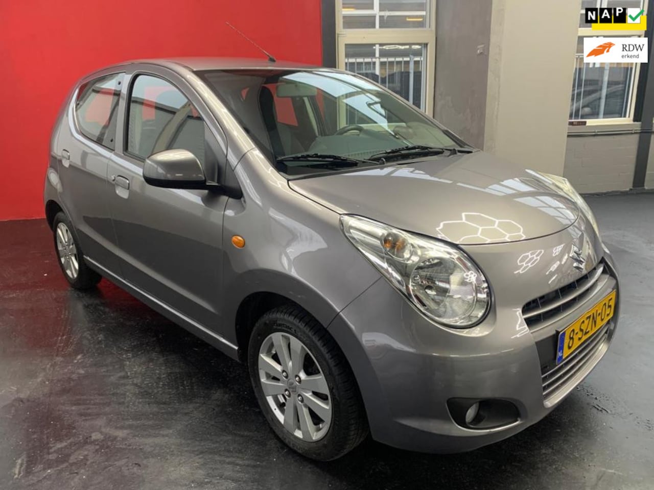 Suzuki Alto - 1.0 Exclusive EASSS Airco 2014 - AutoWereld.nl